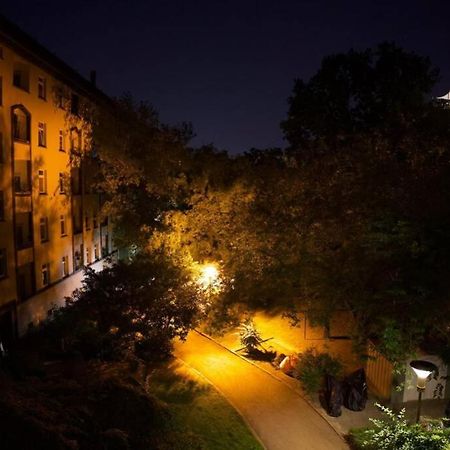 Die Kleine „Louise“ In Der Neustadt Mit Tiefgarage Дрезден Екстер'єр фото